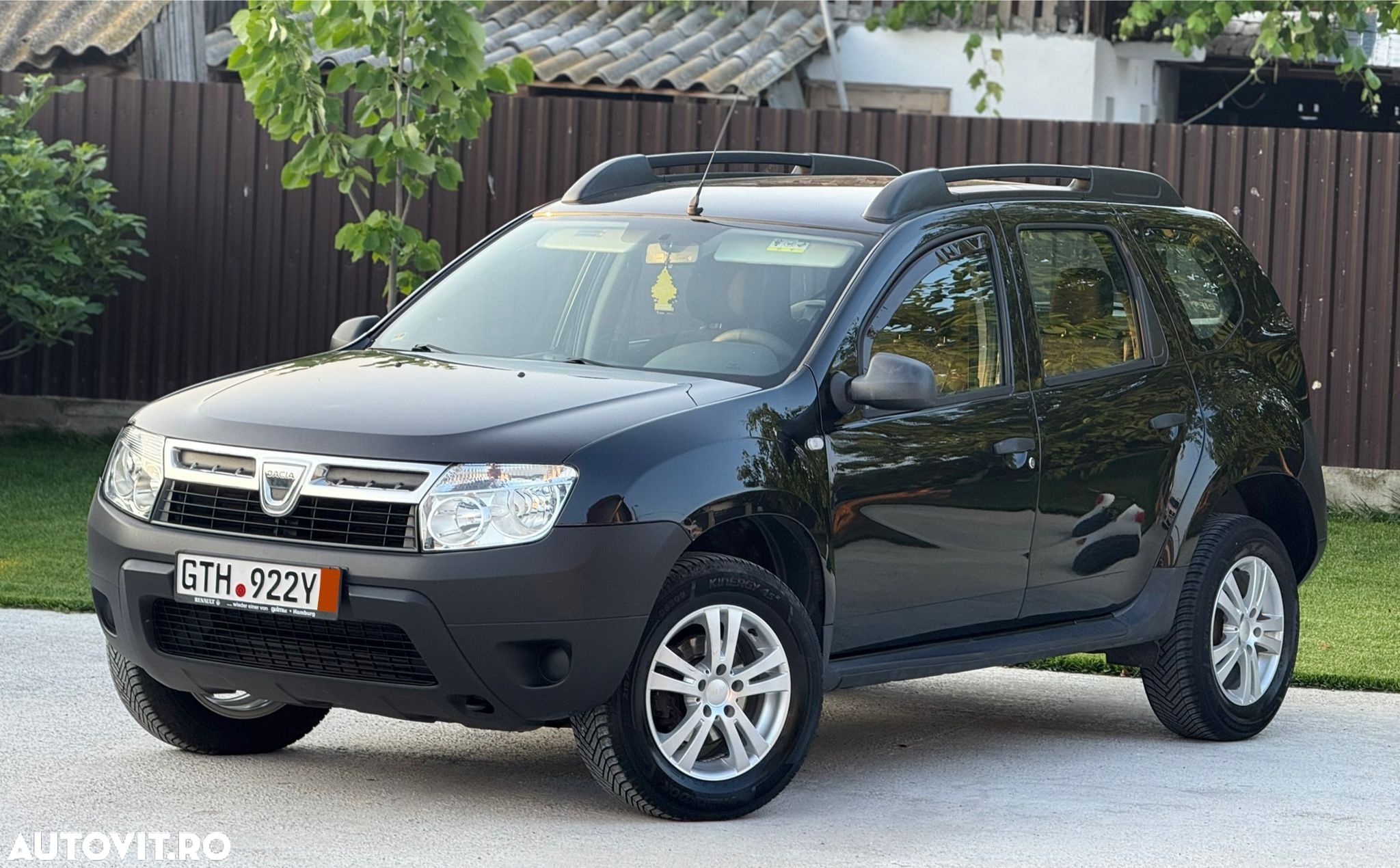 Dacia Duster 1.5 dCi 4x2 Laureate - 1