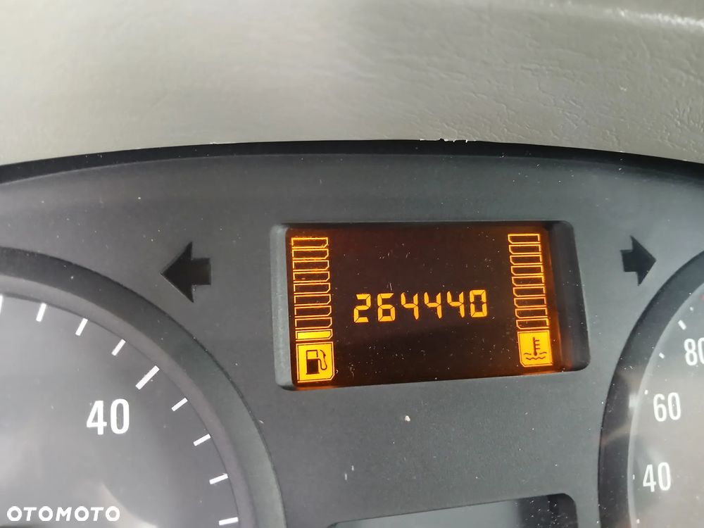 Opel VIVARO - 15