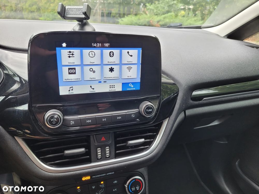 Ford Fiesta 1.1 Titanium - 22