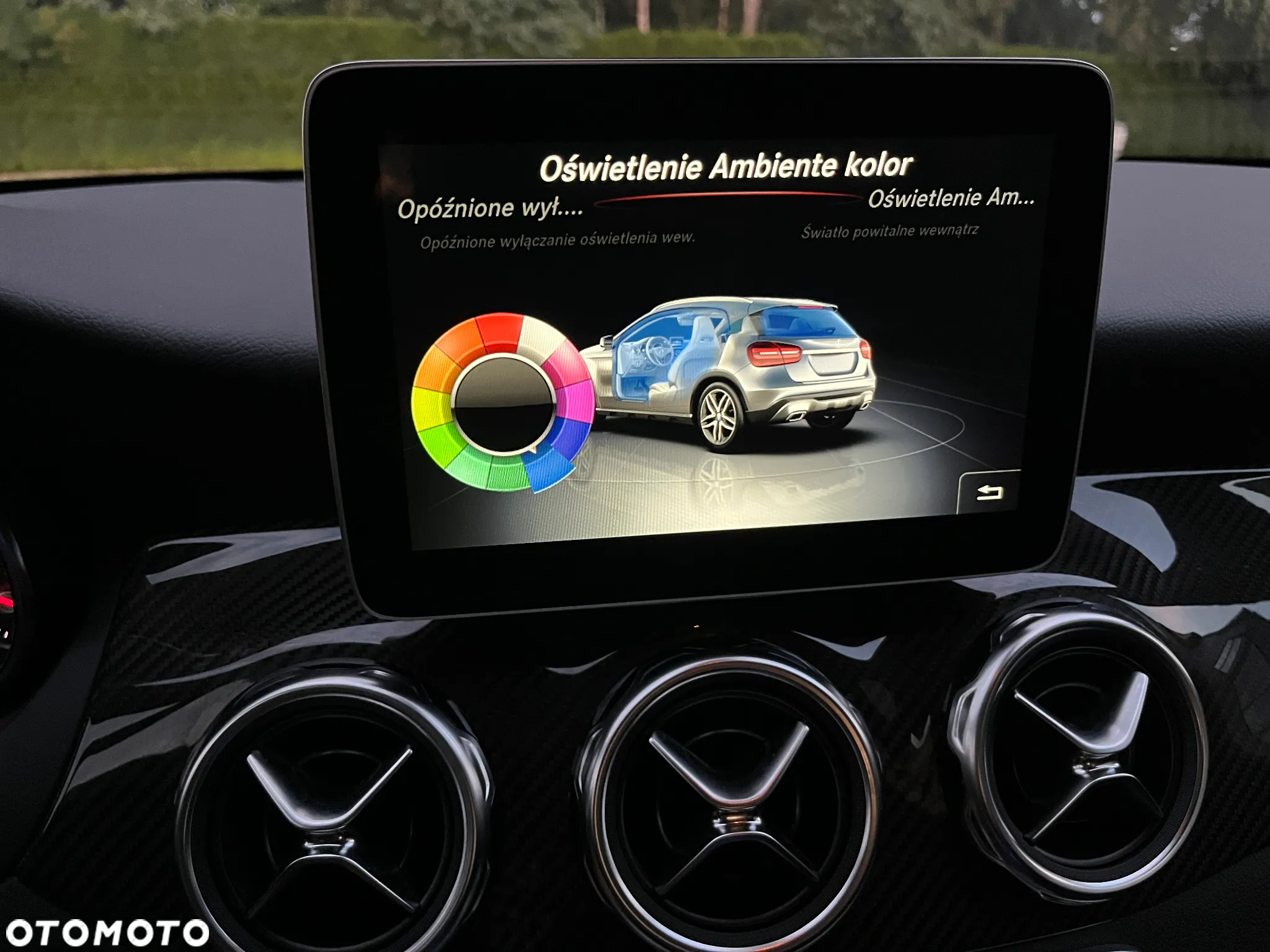 Mercedes-Benz GLA 250 4-Matic AMG Line - 36