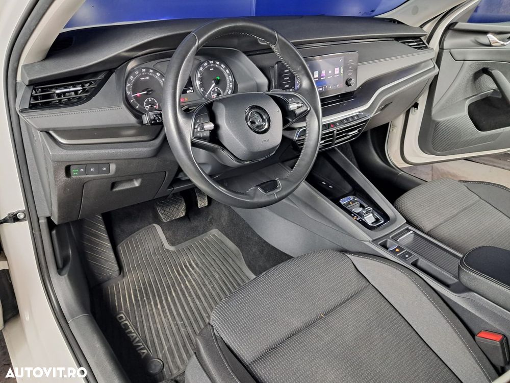 Skoda Octavia - 22