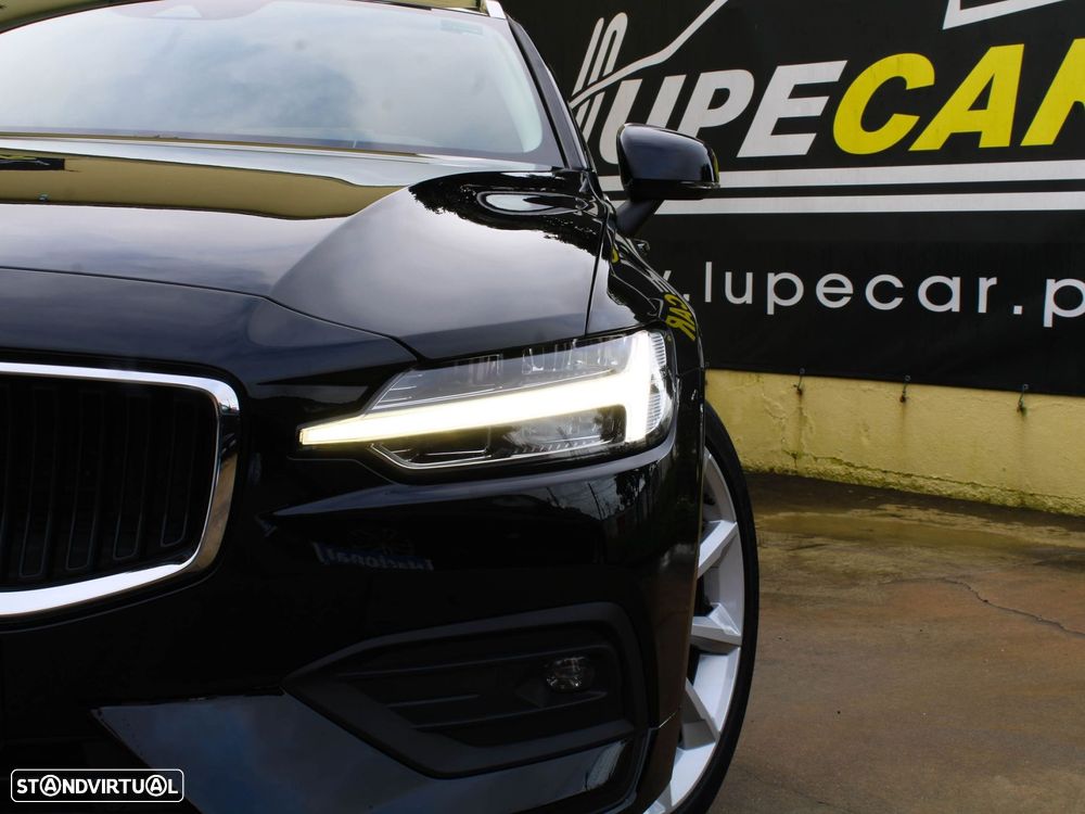 Volvo V60 2.0 D3 Momentum Plus Geartronic - 11