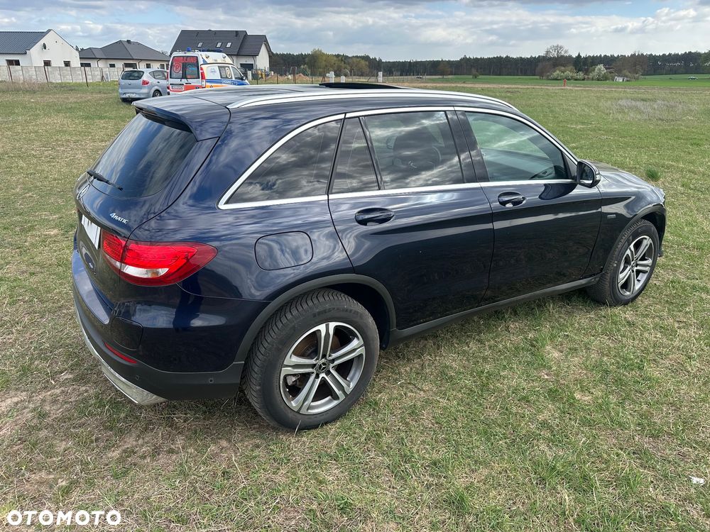 Mercedes-Benz GLC 350 e 4Matic 7G-TRONIC Edition 1 - 28