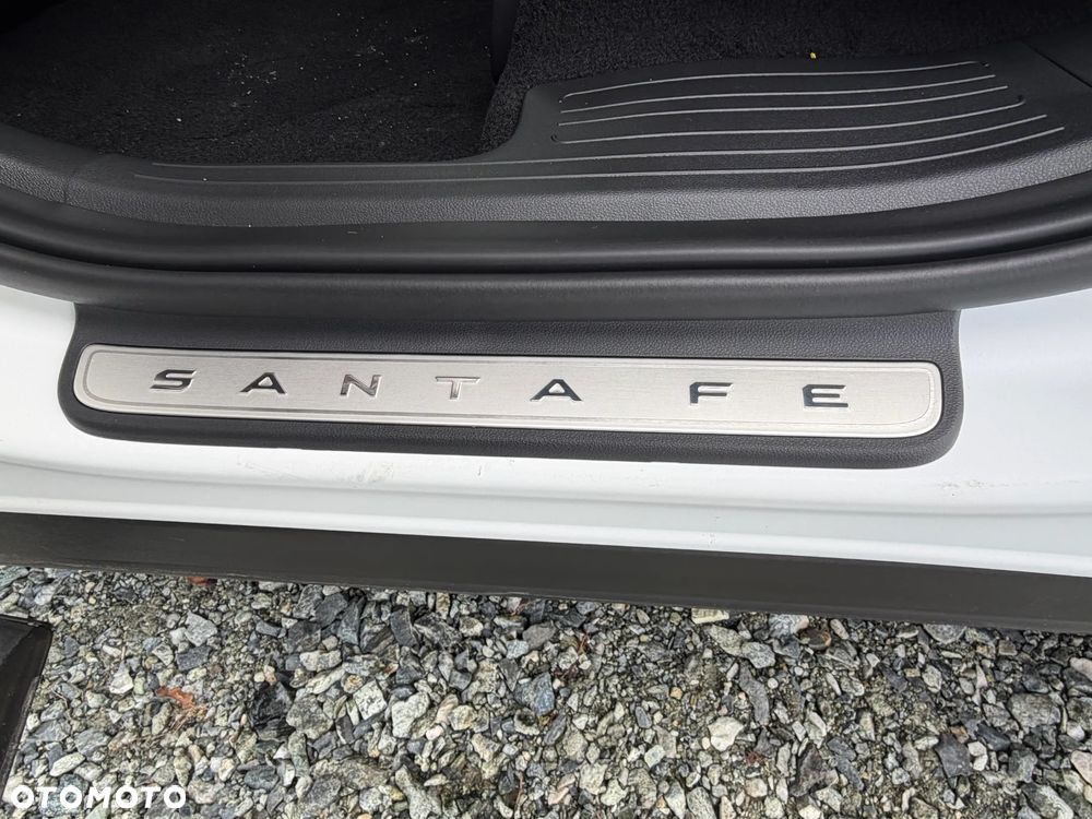 Hyundai Santa Fe 1.6 T-GDI HEV Platinum 4WD - 23