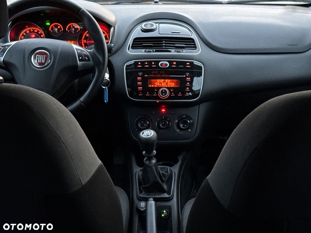 Fiat Punto Evo 1.4 8V Dynamic - 11