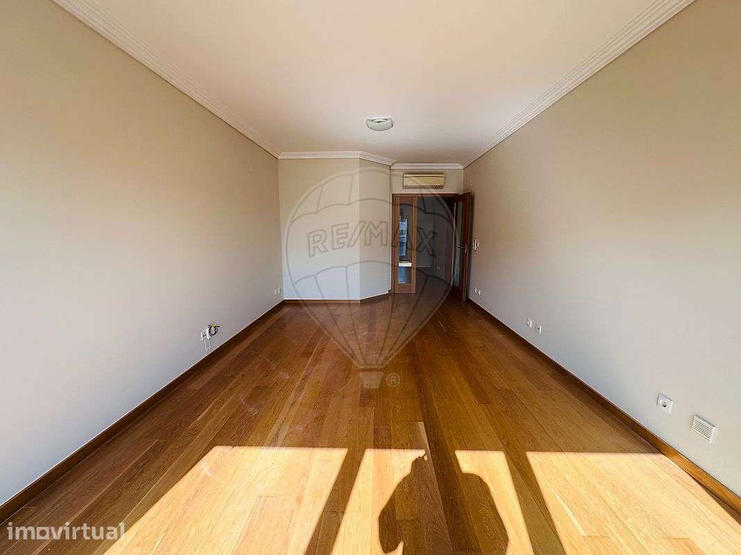 Apartamento T2 para arrendamento - Grande imagem: 5/45