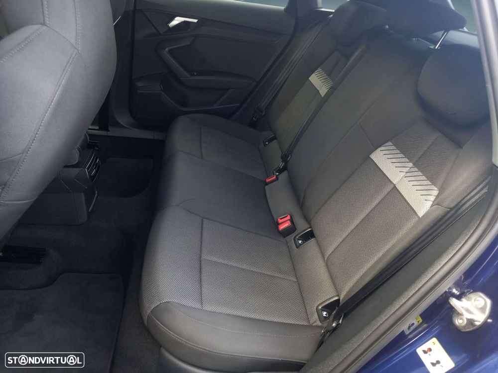 Audi A3 Sportback 30 TFSI Advanced S tronic - 13