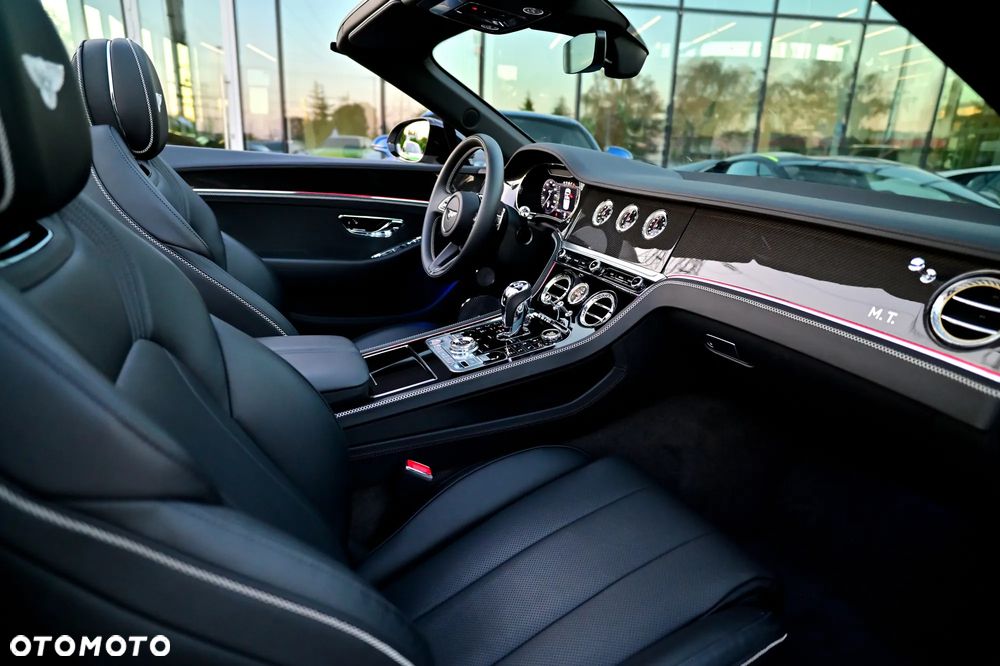 Bentley Continental GT - 18