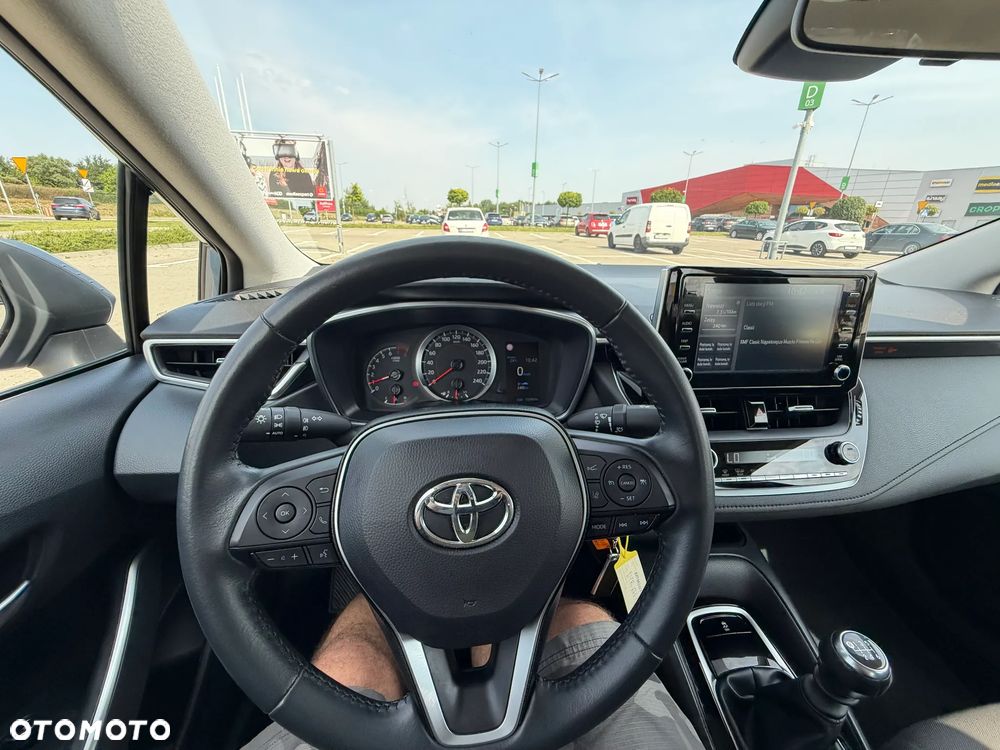 Toyota Corolla 1.5 Comfort - 13