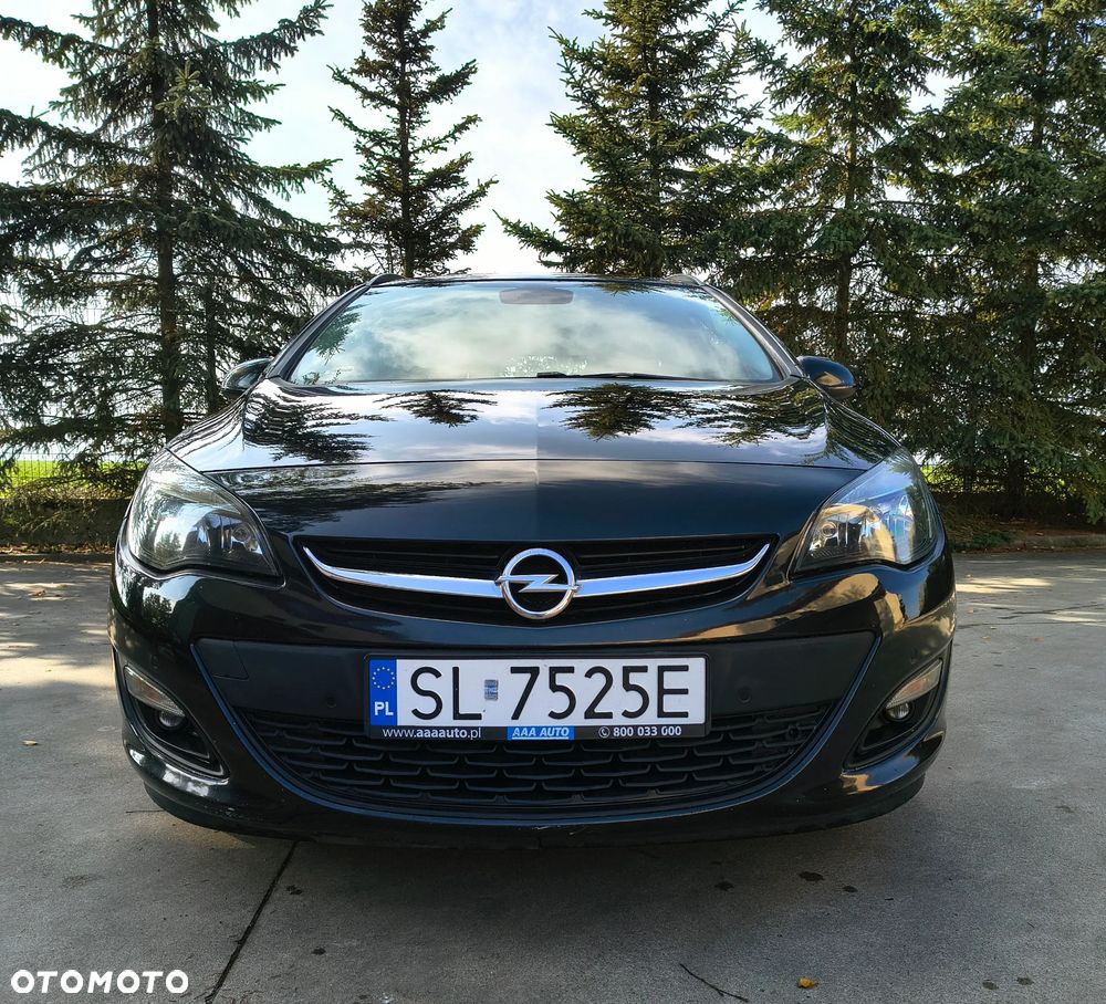 Opel Astra 2015 photo 2