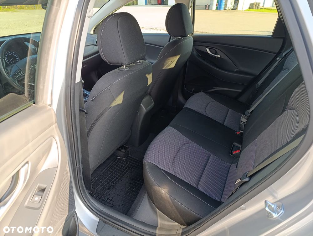 Hyundai i30 1.0 T-GDI Modern - 16