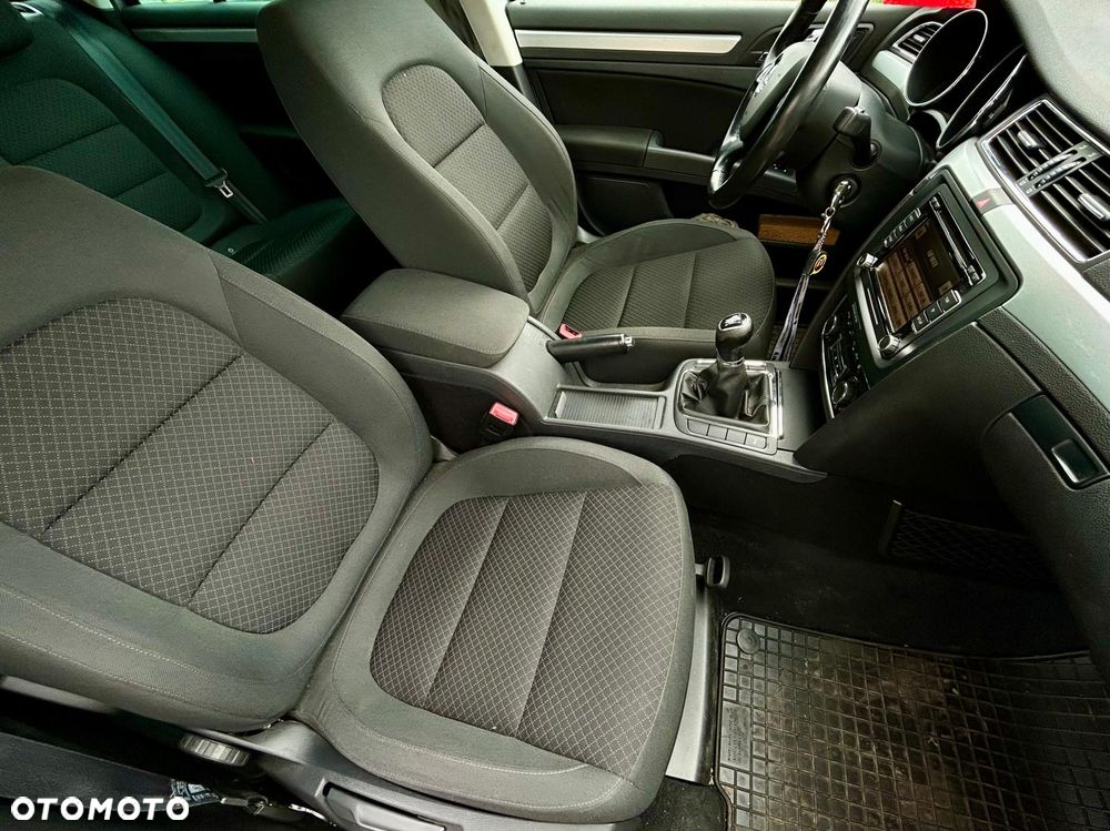 Skoda Superb 1.6 TDI Comfort / Active Greenline - 12