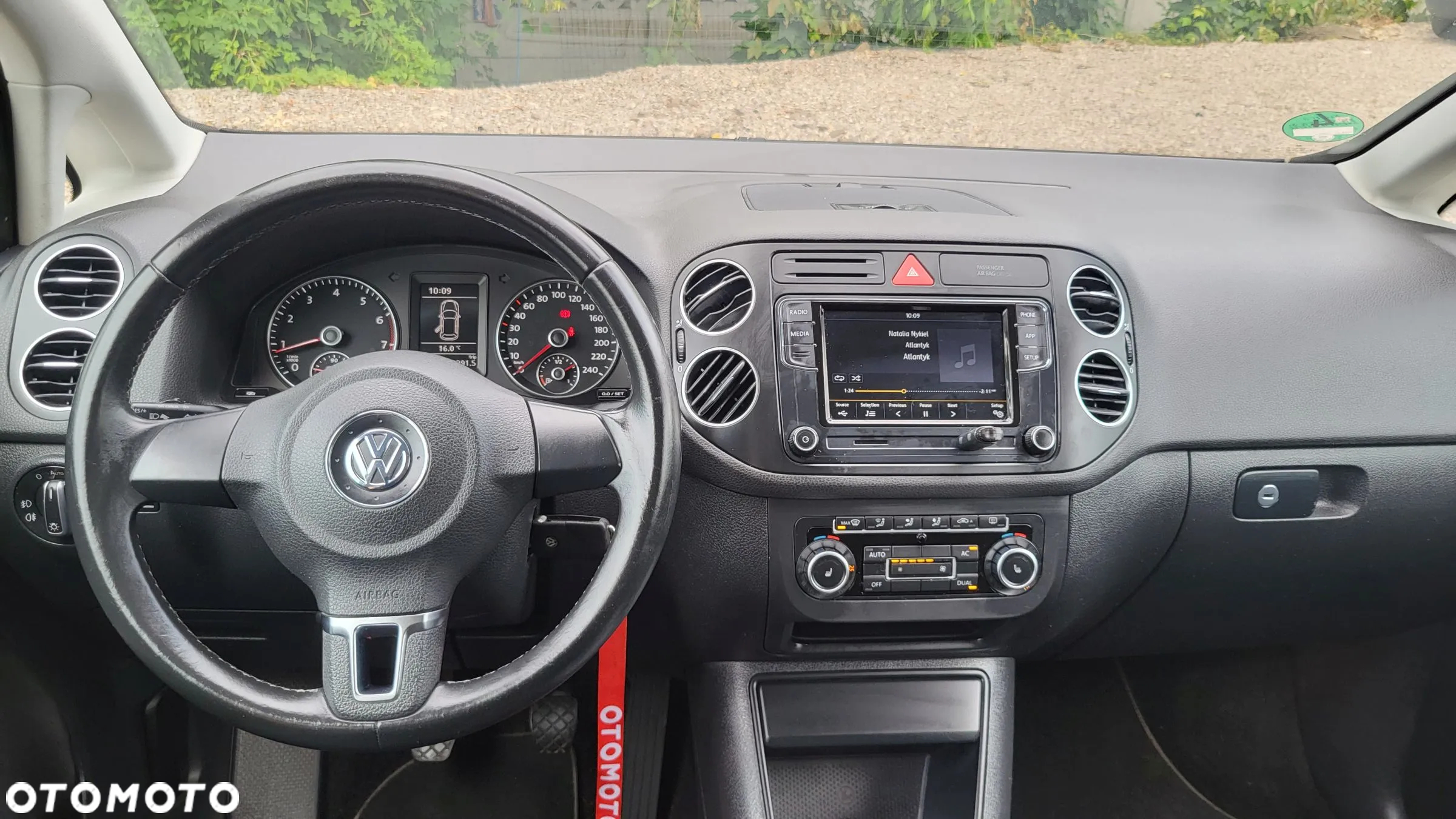 Volkswagen Golf Plus 1.2 TSI BlueMot Comfortline - 19