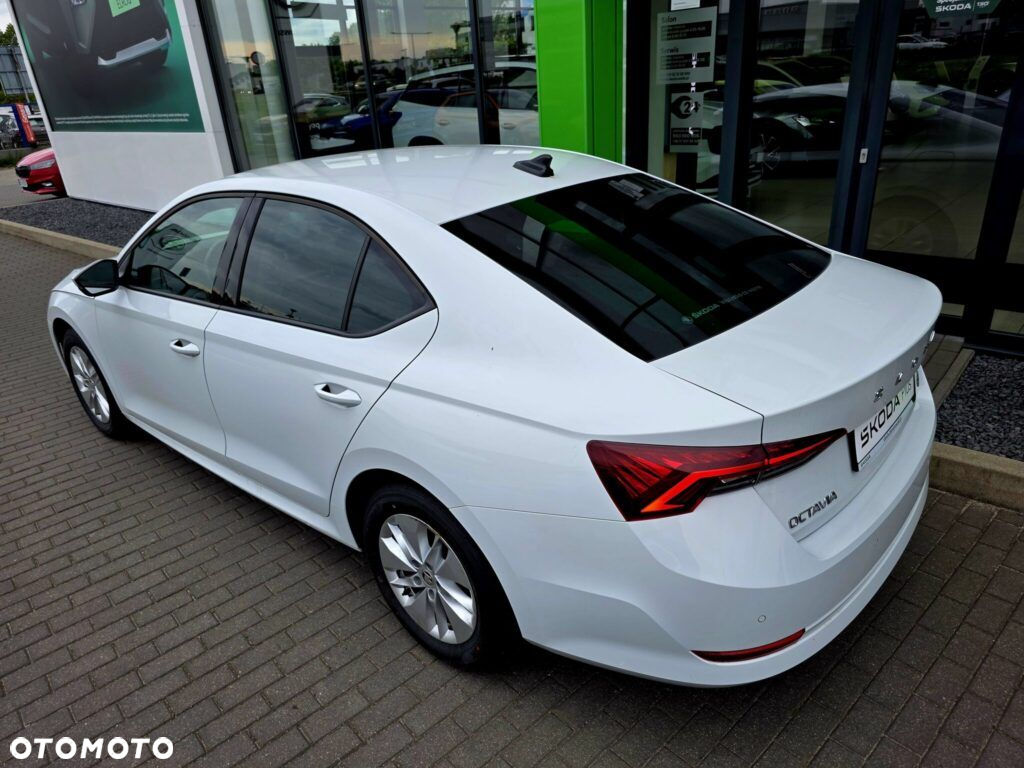 Skoda Octavia 1.0 TSI e-Tec Ambition DSG - 9