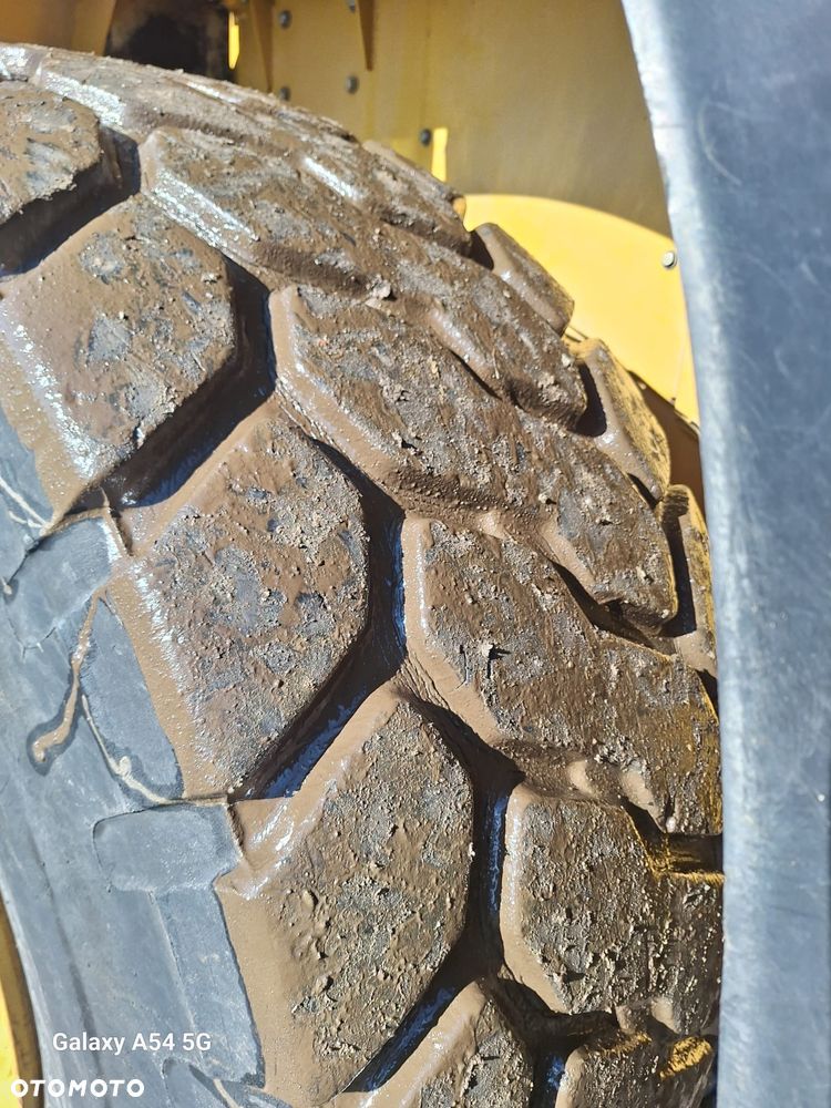 Caterpillar 966K - 3