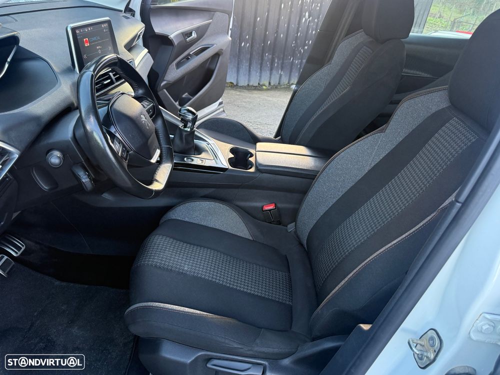 Peugeot 3008 1.5 BlueHDi GT - 17