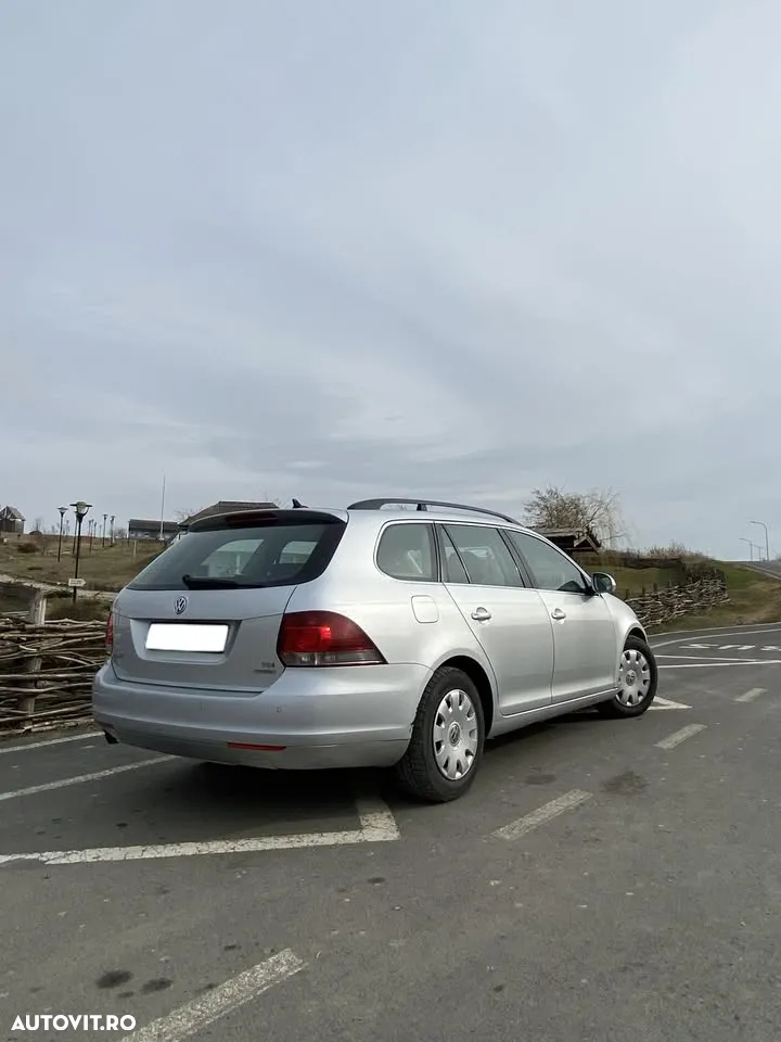 Volkswagen Golf 1.6 TDI BlueMotion Technology DPF Comfortline - 3