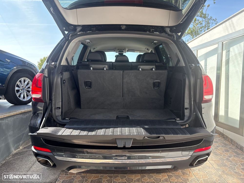 BMW X5 25 d sDrive Comfort 7L - 7