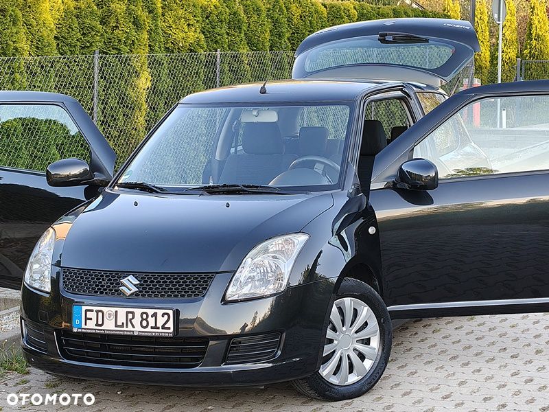 Suzuki Swift 1.3 Comfort - 34