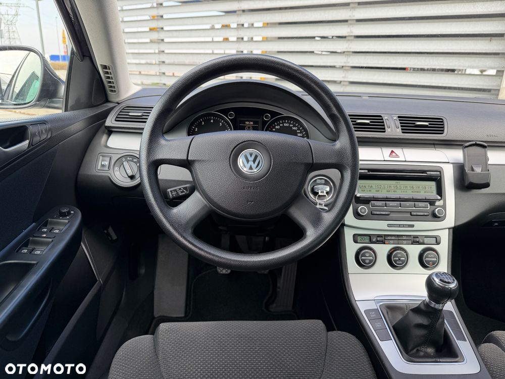 Volkswagen Passat 1.4 TSI Comfortline - 12