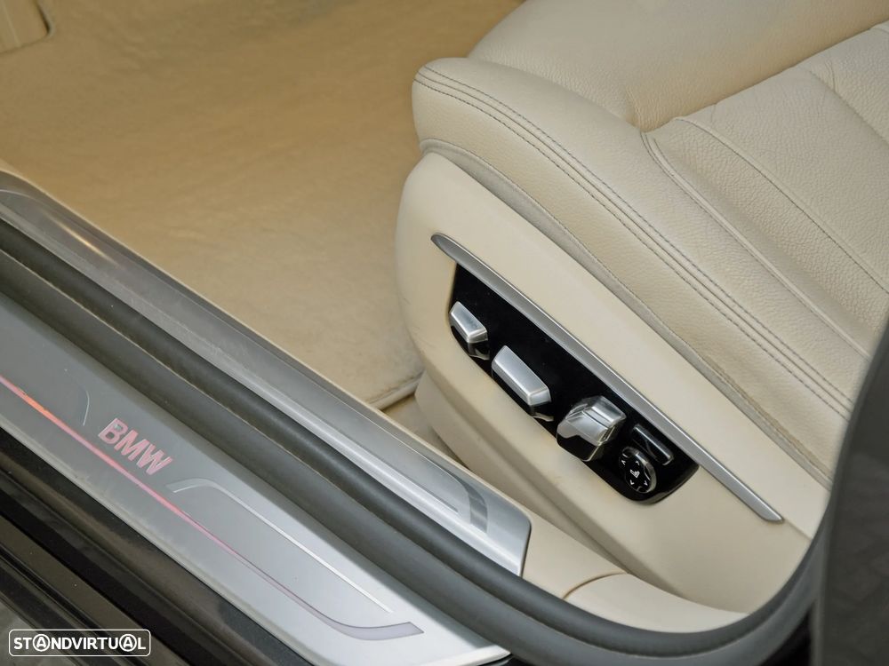 BMW 730 d - 15