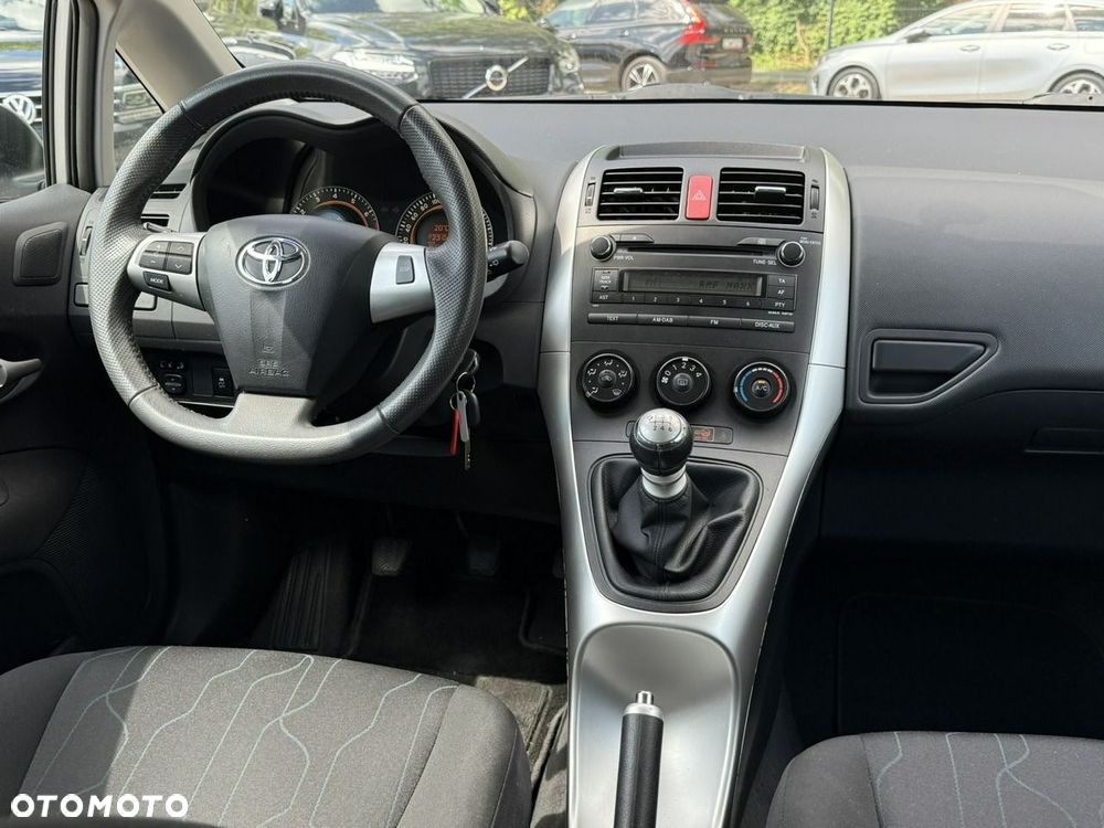 Toyota Auris 1.6 Active - 20