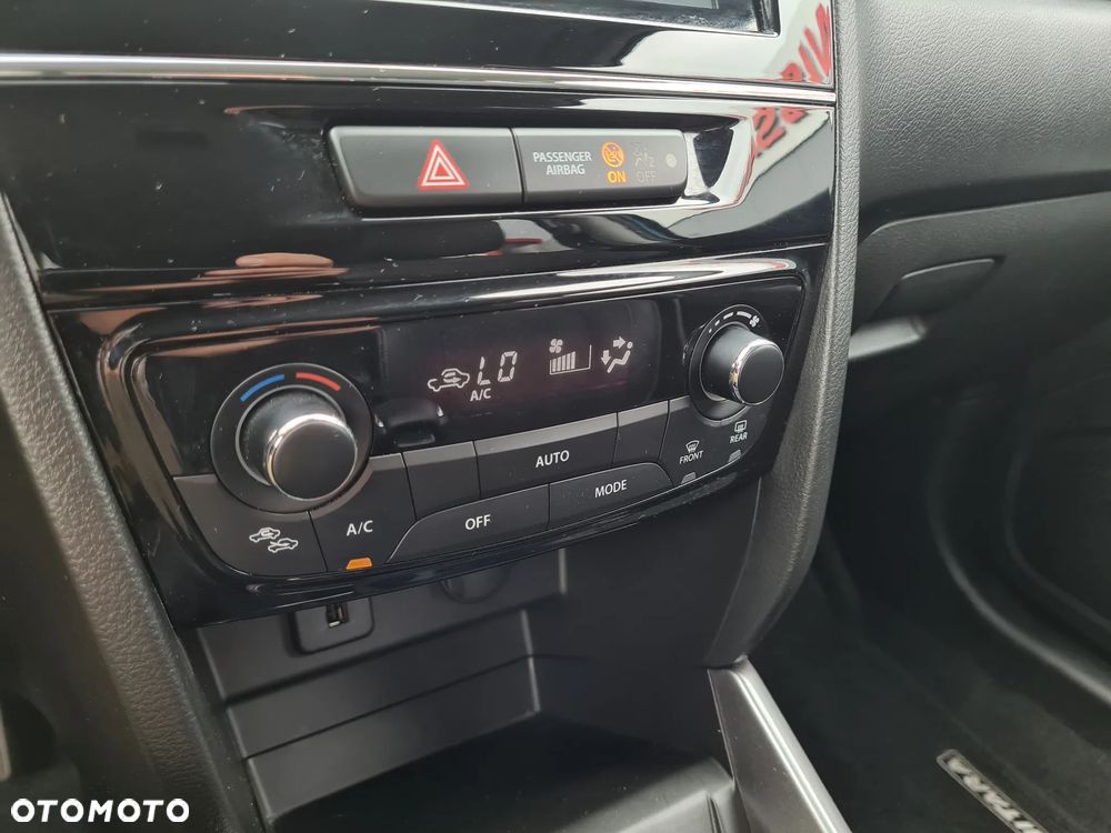 Suzuki Vitara 1.5 Strong Hybrid Elegance 2WD AGS - 19