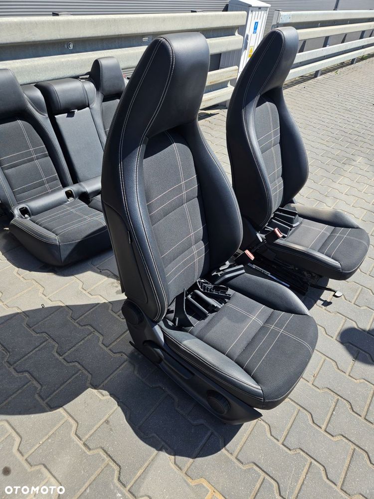 kanapa fotele kpl. półskóra mercedes cla w117 amg sedan - 4