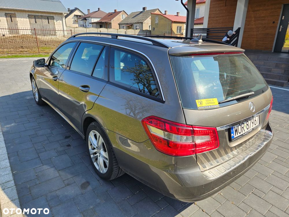 Mercedes-Benz Klasa E 200 CDI BlueEff - 9