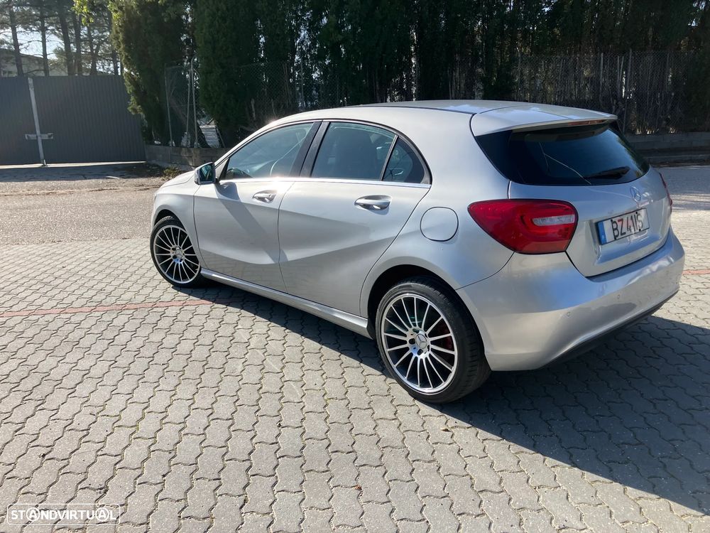 Mercedes-Benz A 180 (BlueEFFICIENCY) - 5