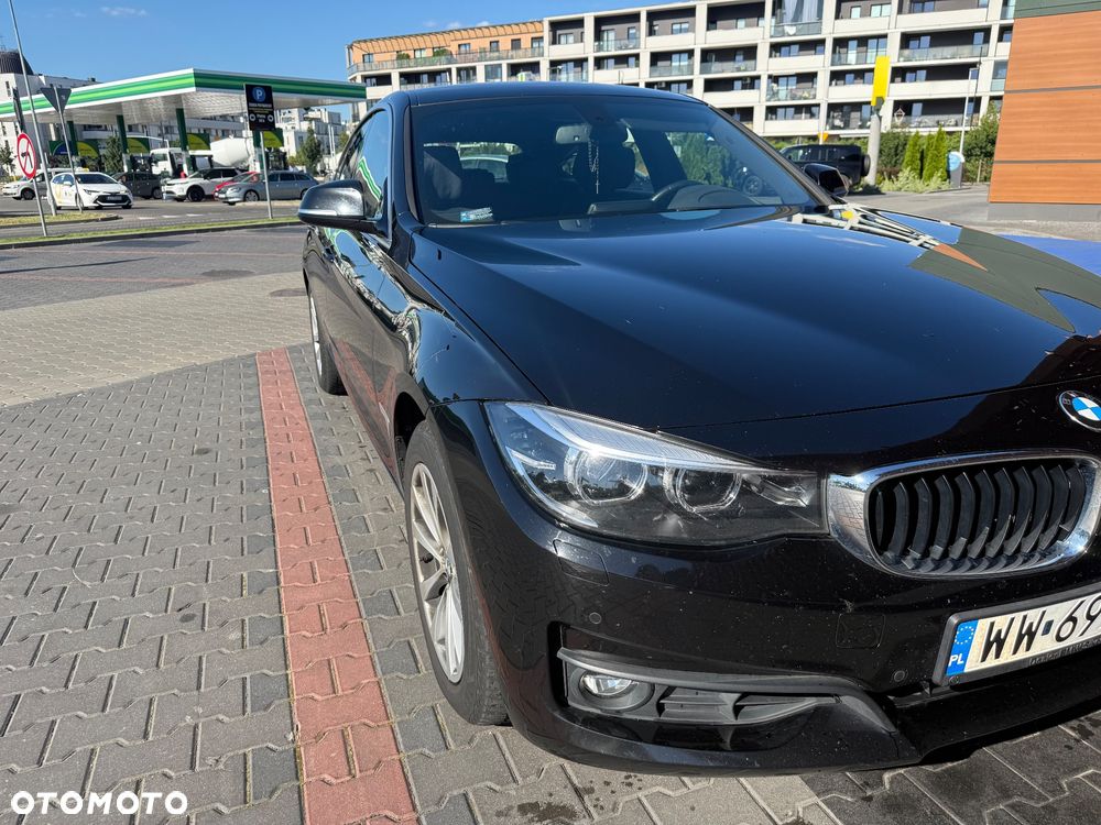 BMW 3GT 320i xDrive - 28
