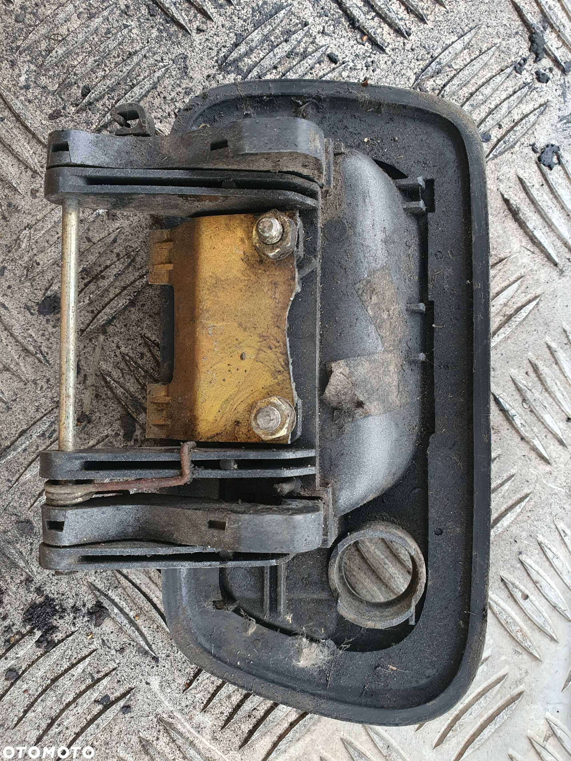 klamka prawa przednia Polonez Plus 98- - 2