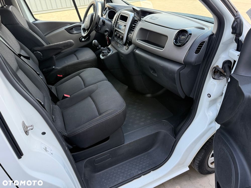 Renault Trafic - 6
