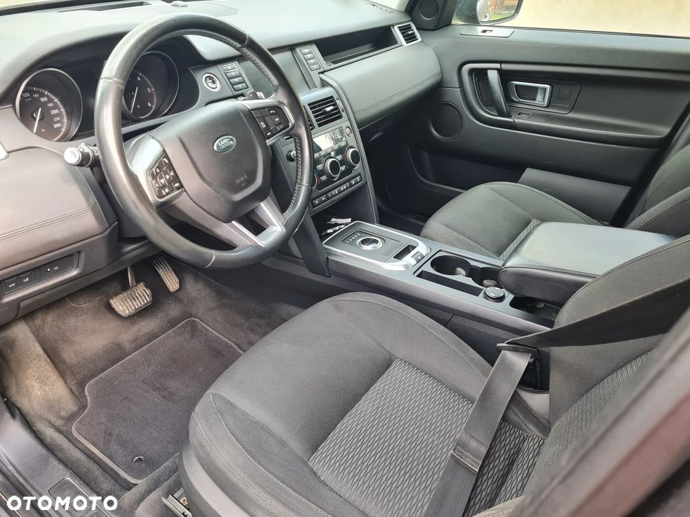 Land Rover Discovery Sport 2.0 TD4 HSE - 9