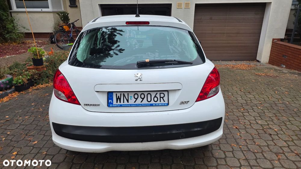 Peugeot 207 - 4