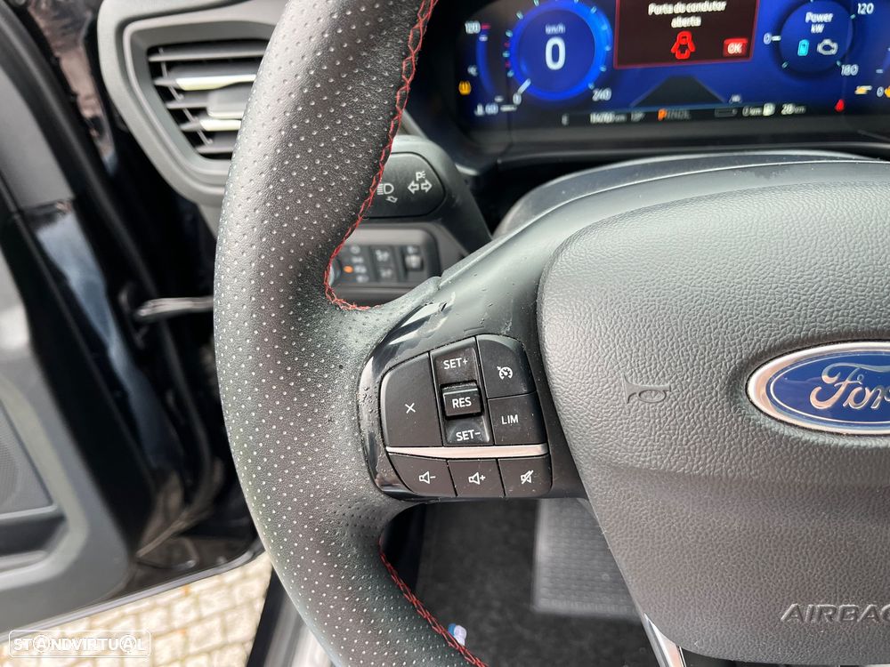 Ford Kuga 2.5 FHEV ST-Line - 30