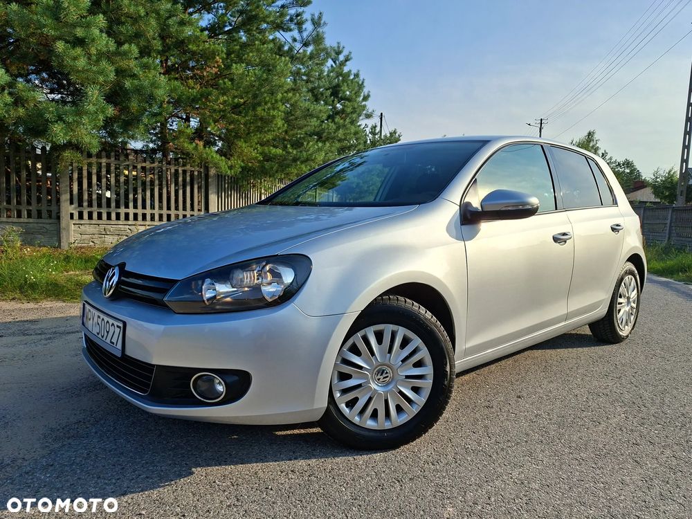 Volkswagen Golf 1.6 TDI DPF BlueMotion - 1