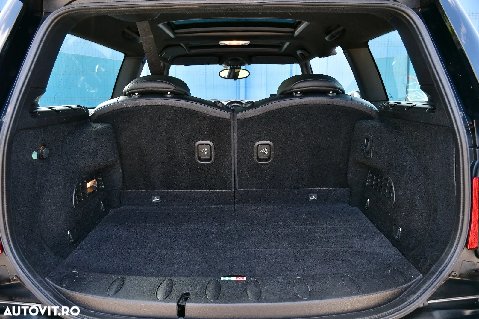 Mini Clubman Cooper D - 32