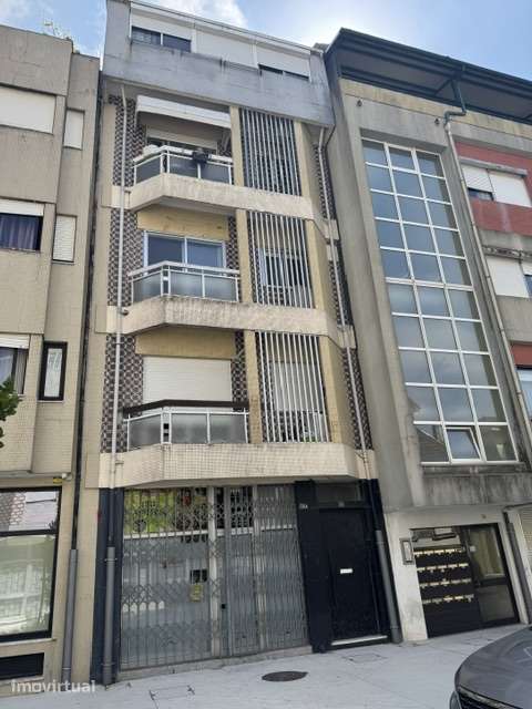 T1 Rua das Doze Casas - Grande imagem: 2/35