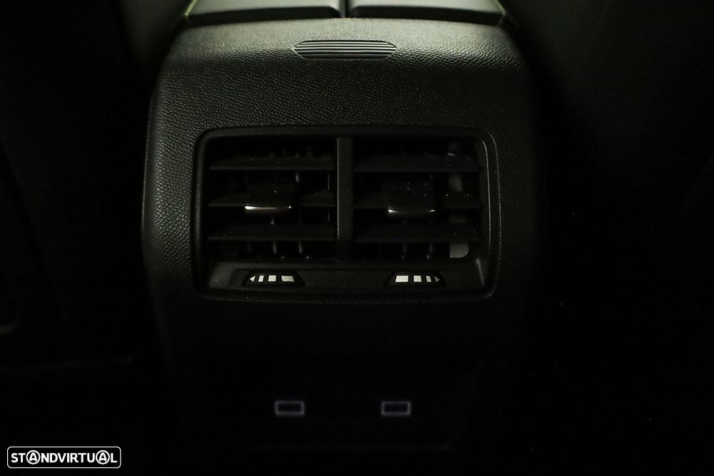 Peugeot 308 1.2 PureTech GT EAT8 - 22