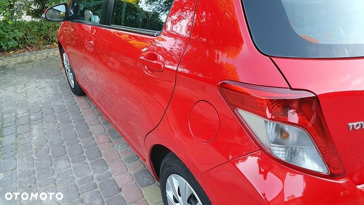 Toyota Yaris 1.4 D-4D Luna EU5 - 11