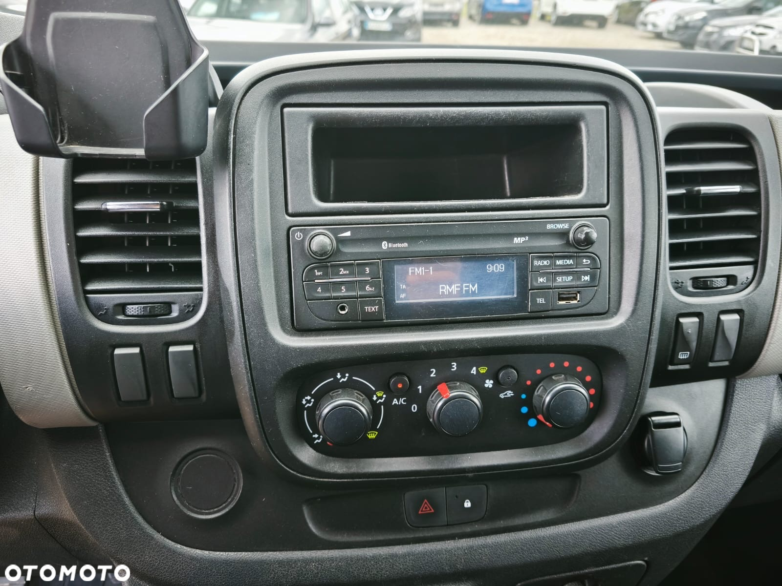 Renault Trafic - 37