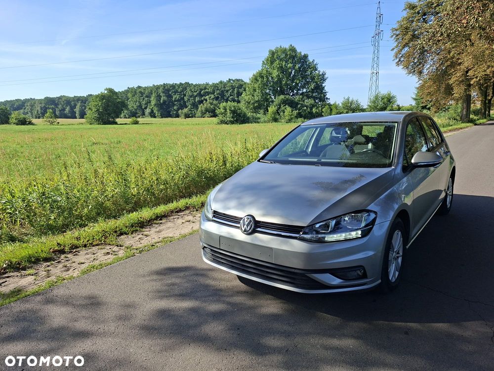Volkswagen Golf 1.6 TDI (BlueMotion Technology) Comfortline - 1