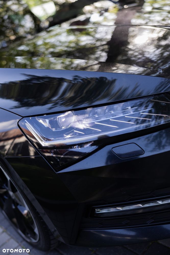 Skoda Superb 2.0 TDI SCR 4x4 L&K DSG - 10