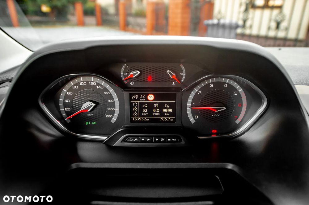 Peugeot Rifter Long 1.5 BlueHDI GT Line S&S - 26