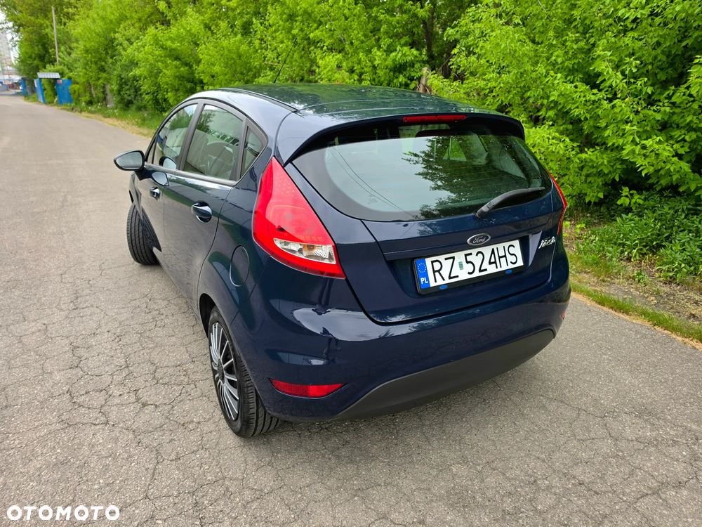 Ford Fiesta 1.25 Trend - 17