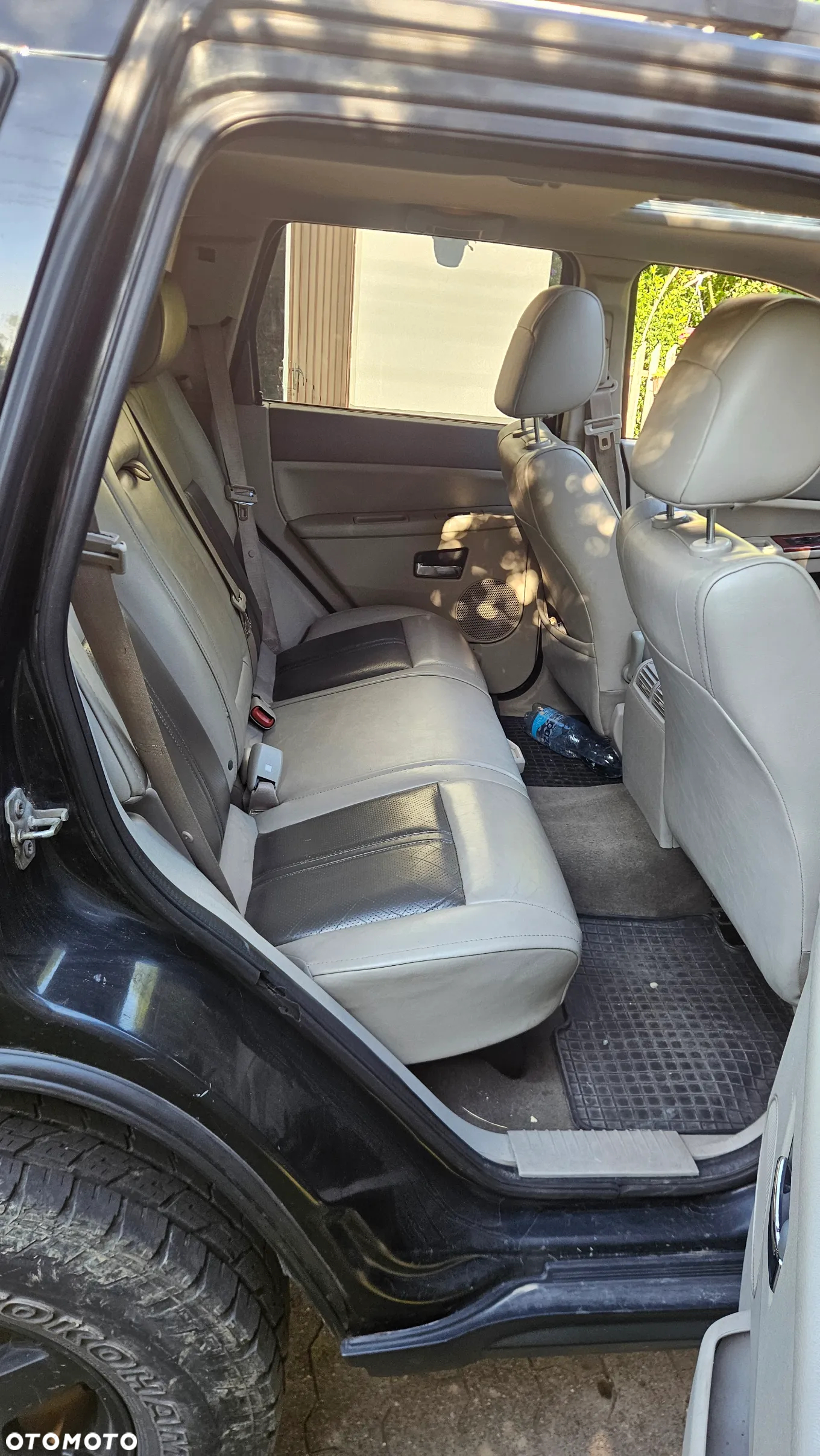 Jeep Grand Cherokee 4.7 Overland - 7