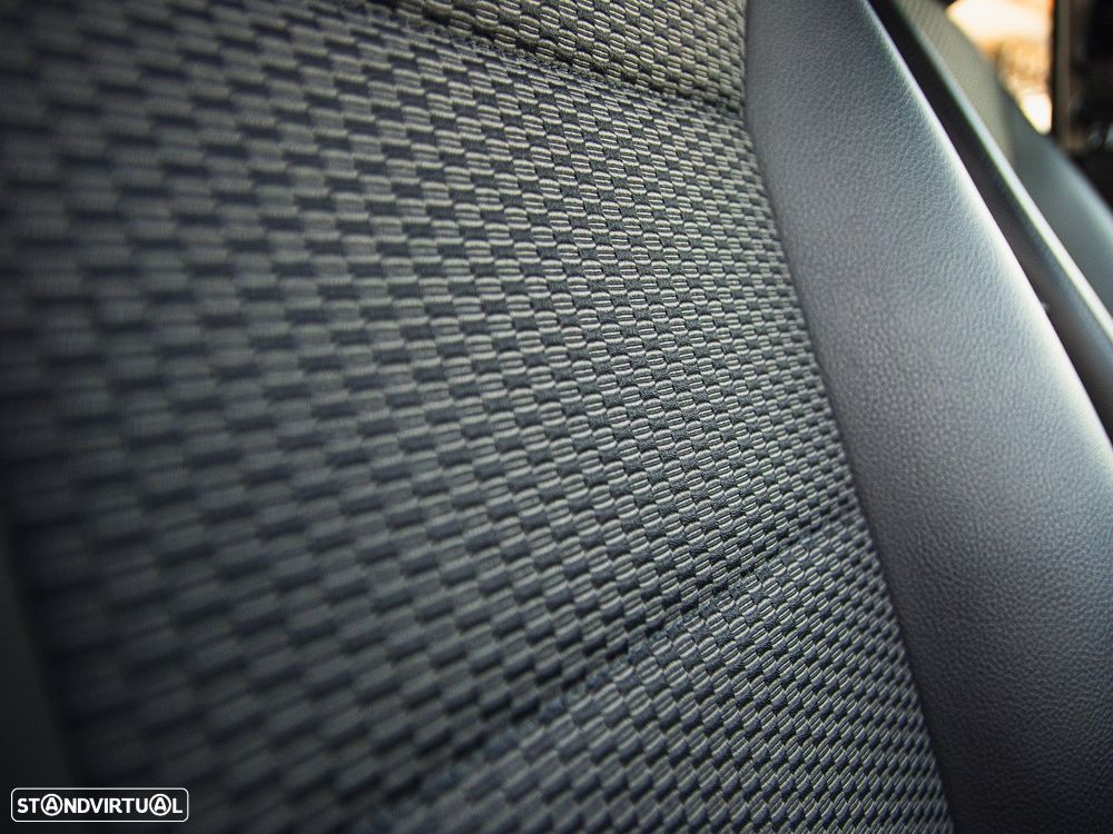 Mercedes-Benz B 180 CDi - 35