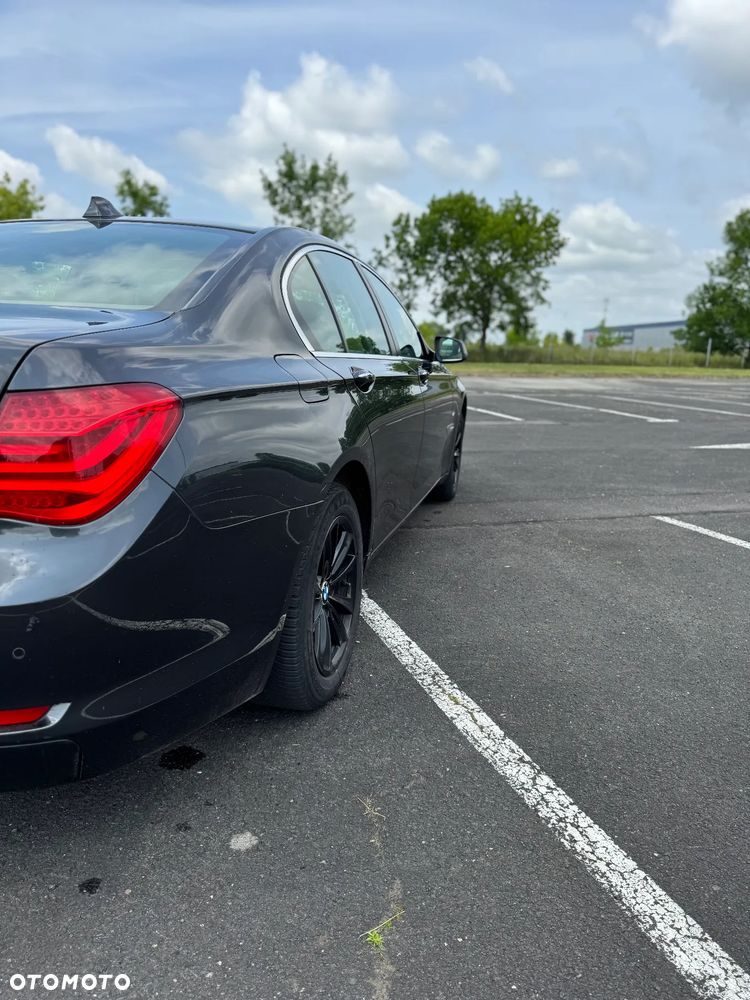 BMW Seria 7 730d - 7