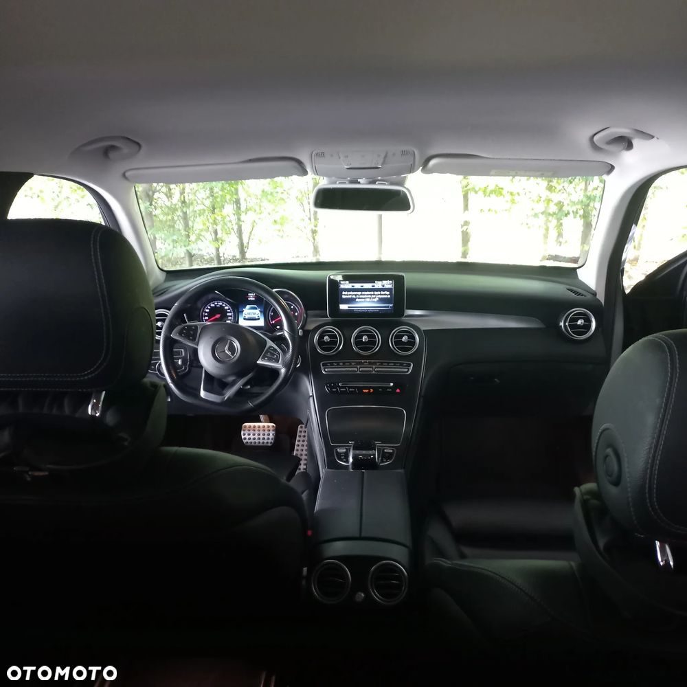 Mercedes-Benz GLC - 13